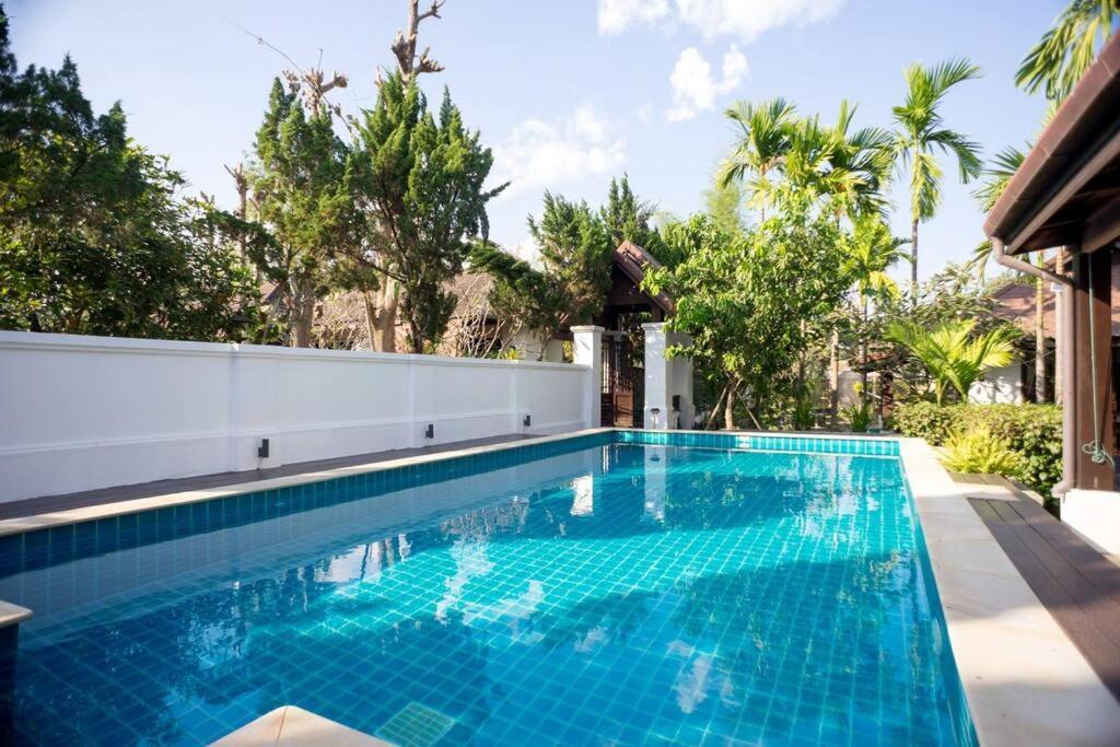 Sclass Villa & Swimming Pool , 10 Min From Airport Чиангмай Экстерьер фото