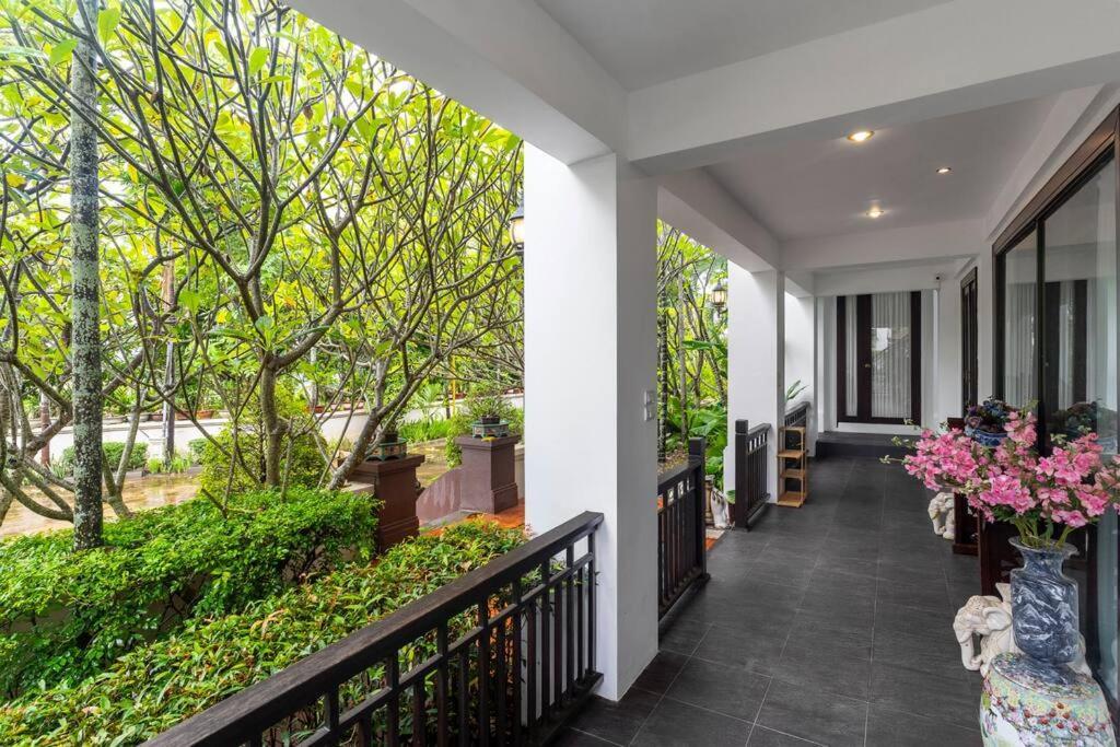 Sclass Villa & Swimming Pool , 10 Min From Airport Чиангмай Экстерьер фото